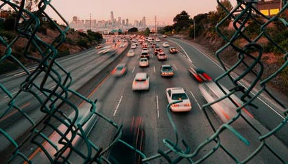 爱游戏体育官方入口-德罗赞只能当三号球星?高管:他的价值拿不了顶薪